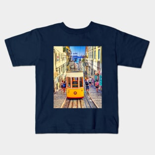 Lisbon Tram ("Eléctrico" in Lisboa) Kids T-Shirt